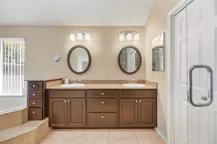 7606 Shangrila Ln, Houston, TX 77095 - Photo 18