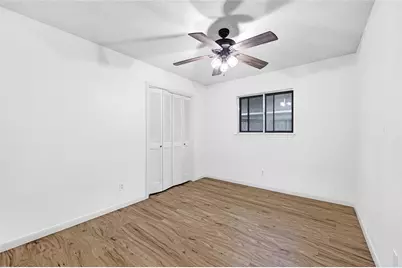 4001 Stoneybrook Street, Baytown, TX 77521 - Photo 18