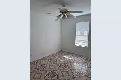 7200 Clarewood Drive #13, Houston, TX 77036 - Photo 4