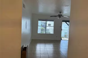 7200 Clarewood Dr, Houston, TX 77036 - Photo 8