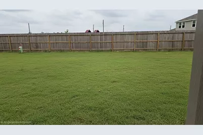 7918 Cassie Pine Drive, Houston, TX 77016 - Photo 12