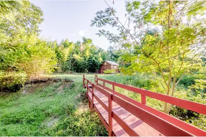 908 Sam Houston Avenue, Huntsville, TX 77320 - Photo 26