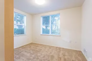 6940 37th Ave S, Seattle, WA 98118 - Photo 24