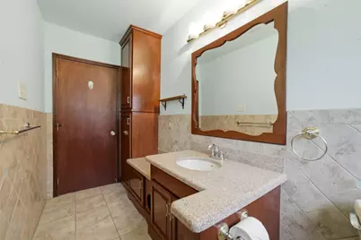 10402 Shadow Wood Drive, Houston, TX 77043 - Photo 20