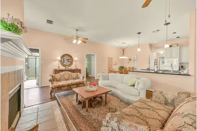 9645 Dry Springs Dr Drive, La Porte, TX 77571 - Photo 14