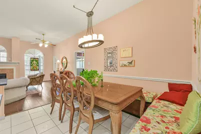 9645 Dry Springs Dr Drive, La Porte, TX 77571 - Photo 12