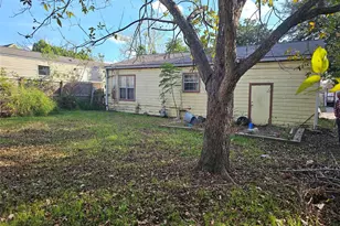 316 Winona Dr, Pasadena, TX 77506 - Photo 2