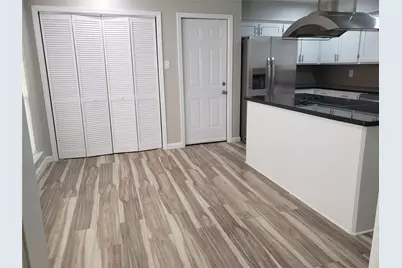 9122 Chesney Downs Drive, Houston, TX 77083 - Photo 10