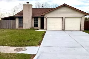 16354 Villaret Dr, Houston, TX 77083 - Photo 2