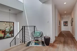 730 E 14th St, Houston, TX 77008 - Photo 6
