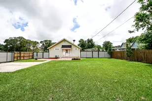 411 S Mechanic St, El Campo, TX 77437 - Photo 26