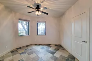 1602 White St, Houston, TX 77007 - Photo 6