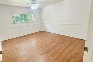 3126 Village Woods Dr, Houston, TX 77339 - Photo 10