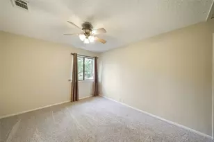 84 S April Wind Dr S, Conroe, TX 77356 - Photo 34