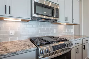 4405 Davis Ln, Seabrook, TX 77586 - Photo 12
