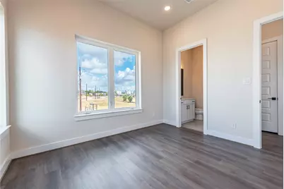 4405 Davis Lane, Seabrook, TX 77586 - Photo 32