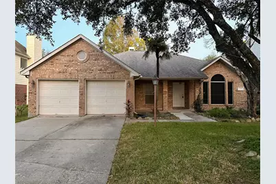 204 Harwood Drive, League City, TX 77573 - Photo 1