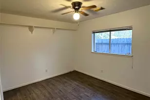 204 Harwood Dr, League City, TX 77573 - Photo 14