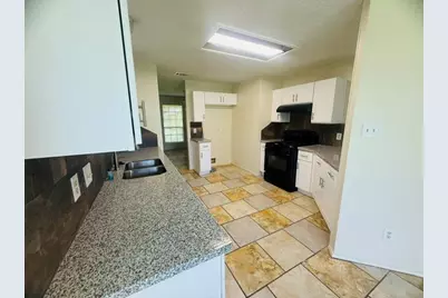 1931 Wildwood Ridge Drive, Missouri City, TX 77489 - Photo 6