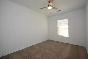 1319 Winding Willow Dr, Pinehurst, TX 77362 - Photo 12