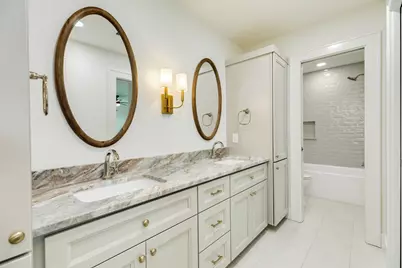 714 Vista Bella, Galveston, TX 77554 - Photo 38