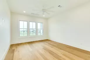 714 Vista Bella, Galveston, TX 77554 - Photo 26