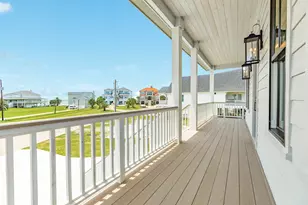 714 Vista Bella, Galveston, TX 77554 - Photo 12