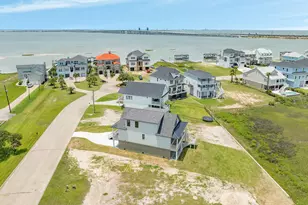714 Vista Bella, Galveston, TX 77554 - Photo 8