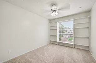 8527 Lake Crystal Dr, Houston, TX 77095 - Photo 20