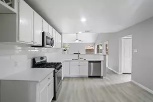 13631 Wheatbridge Dr, Houston, TX 77041 - Photo 8