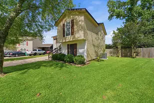 3403 Dryburgh Ct, Huffman, TX 77336 - Photo 2