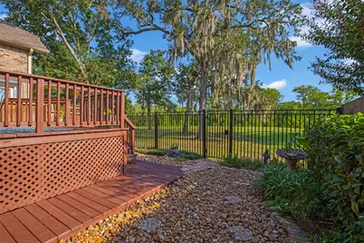12852 Kingsbridge Lane, Houston, TX 77077 - Photo 38