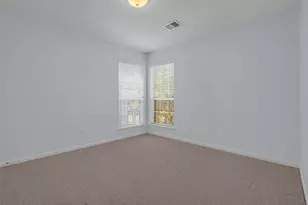 12852 Kingsbridge Ln, Houston, TX 77077 - Photo 20