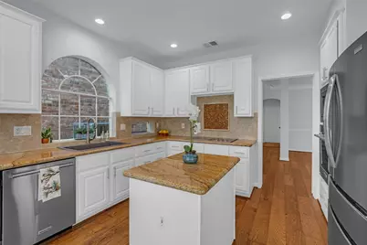 12852 Kingsbridge Lane, Houston, TX 77077 - Photo 24