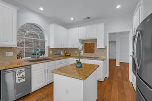 12852 Kingsbridge Ln, Houston, TX 77077 - Photo 24