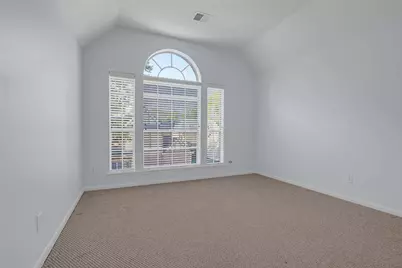12852 Kingsbridge Lane, Houston, TX 77077 - Photo 18