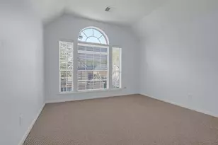 12852 Kingsbridge Ln, Houston, TX 77077 - Photo 18