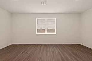 15618 Buffalo Mdw Ct, Houston, TX 77090 - Photo 6