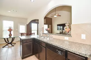 2818 Goodman Ridge Dr, Missouri City, TX 77459 - Photo 10