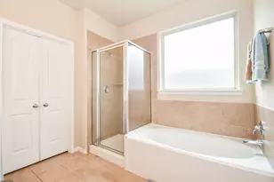 2818 Goodman Ridge Dr, Missouri City, TX 77459 - Photo 18