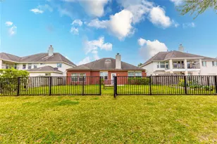 2201 Signal Hill Dr, Pearland, TX 77584 - Photo 10