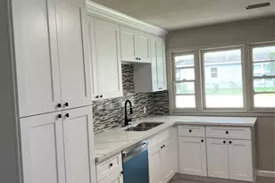 4395 El Paso St, Beaumont, TX 77703 - Photo 14