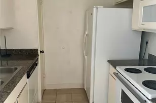 10047 Westpark Dr, Houston, TX 77042 - Photo 4