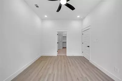 4834 Higgins Street #A, Houston, TX 77033 - Photo 12