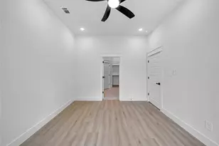 4834 Higgins St, Houston, TX 77033 - Photo 12