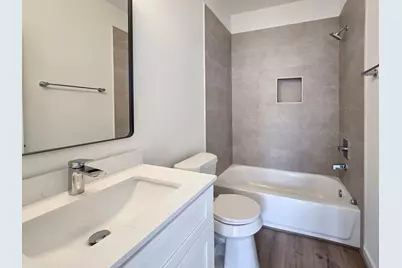 203 Danna Lane #A, Houston, TX 77009 - Photo 8