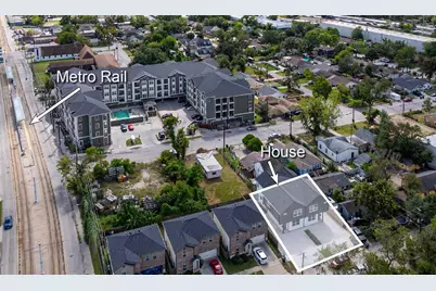 203 Danna Lane #A, Houston, TX 77009 - Photo 10