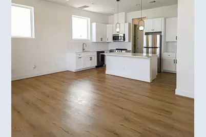 203 Danna Lane #A, Houston, TX 77009 - Photo 6