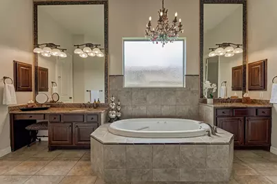 67 S Sage Sparrow Circle, Spring, TX 77389 - Photo 18