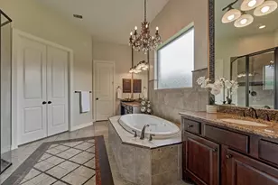 67 S Sage Sparrow Cir, Spring, TX 77389 - Photo 18